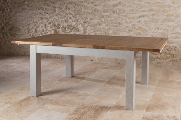 TABLE RECTANGULAIRE EN 150 VOLDA