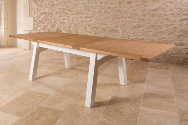 Table en 200 Bastide