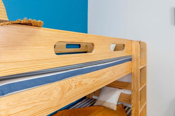 Lit superposé dissociable en bois avec tiroir  / Tana